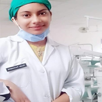 Dr Vartika Parasrampuria
